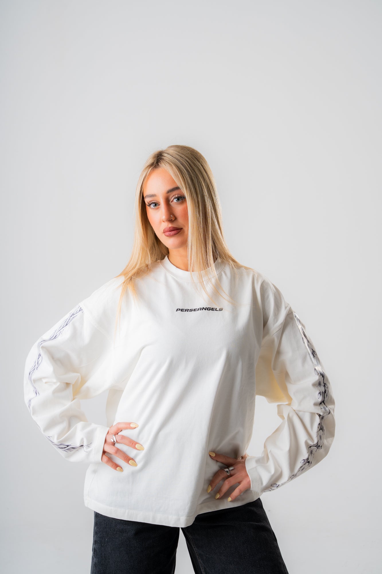 Longsleeve Cropped "EUPHORIA" White and Black